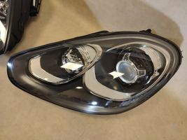 Porsche Cayenne (92A) Lampa przednia 7P5941031CQ