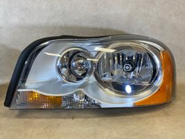 Volvo XC90 Lampa przednia 30764397