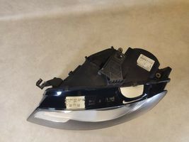 Audi A4 S4 B8 8K Lampa przednia 8K0941003C