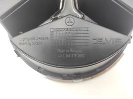 Mercedes-Benz GL X166 Citu veidu plāksnītes / uzraksti A1668173000