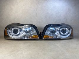 Volvo XC90 Lot de 2 lampes frontales / phare 31111845