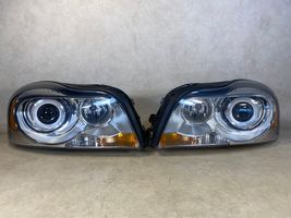 Volvo XC90 Lot de 2 lampes frontales / phare 31111845