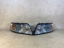 Volvo S40 Lampy przednie / Komplet 32206140