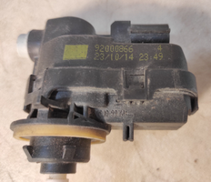 Toyota Yaris Moteur de réglage du niveau des phares 92000866