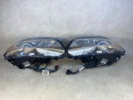 Volvo XC90 Lot de 2 lampes frontales / phare 31111845