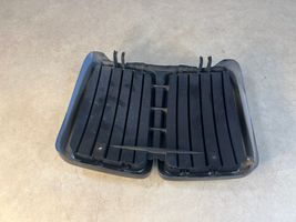 BMW 7 E23 Maskownica / Grill / Atrapa górna chłodnicy 51131916509