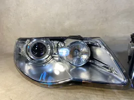 Volkswagen Touareg I Lampy przednie / Komplet 7L6941031C