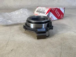 Toyota Auris 150 Pomocniczy cylinder łożyska wciskowego sprzęgła 31230-17012