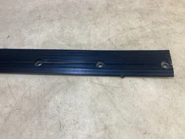 Mercedes-Benz G W461 463 Rivestimento di protezione sottoporta del bagagliaio/baule A4636861136