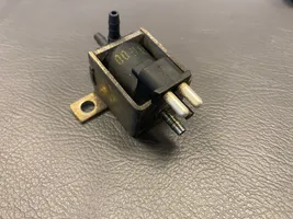 Mercedes-Benz G W461 463 Solenoīda vārsts A0015408697