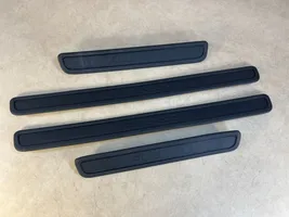 Toyota Avensis T270 Trim molding 67916-05040