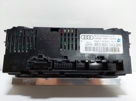Audi A4 S4 B7 8E 8H Centralina del climatizzatore 8E0820043BK