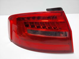 Audi A4 S4 B8 8K Aizmugurējais lukturis virsbūvē 2SK01091603