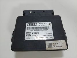 Audi A4 S4 B8 8K Käsijarrun ohjainlaite 8K0907801E