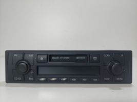 Audi A6 S6 C5 4B Panel / Radioodtwarzacz CD/DVD/GPS 4B0035152C
