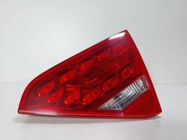 Audi A5 8T 8F Lampy tylnej klapy bagażnika 8T0945094A