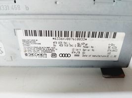 Audi A4 S4 B8 8K Unité principale radio / CD / DVD / GPS 4F0035541L
