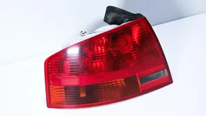 Audi A4 S4 B7 8E 8H Luci posteriori 965083