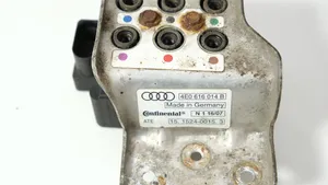 Audi A8 S8 D3 4E Распределитель воздуха / блок клапана (пневматическое шасси) 4E0616014B