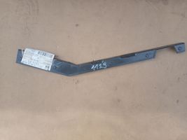 Audi A4 S4 B5 8D Listello di supporto del sottoporta 8D0854977