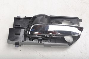 Honda HR-V Front door interior handle 