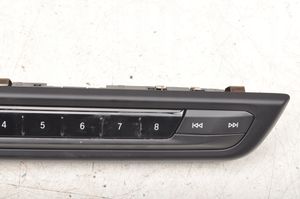 BMW 2 F44 Panel / Radioodtwarzacz CD/DVD/GPS 5A47C50