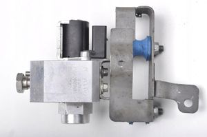 McLaren 650S Solenoīda vārsts 11B1103CP.02