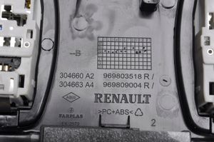 Renault Captur Lampka podsufitki tylna 969803518R