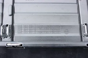 Audi e-tron Grille de calandre avant 4KE853651