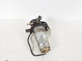 Toyota Avensis T220 Boîtier de filtre à carburant 23390-64450