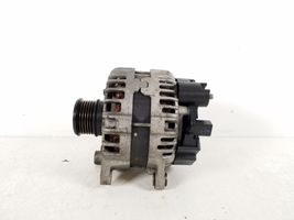 Mercedes-Benz C W205 Generatore/alternatore A0009062103