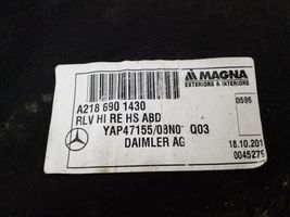 Mercedes-Benz CLS C218 X218 Takapyörän sisälokasuojat A2186901430