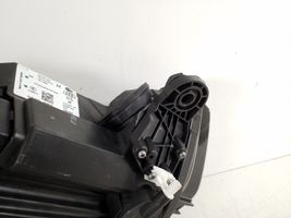 Audi A3 S3 8V Передняя фара 8V0941003