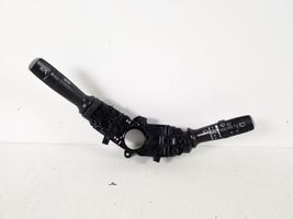 Hyundai i40 Leva/interruttore dell’indicatore di direzione e tergicristallo 93410-3Z000