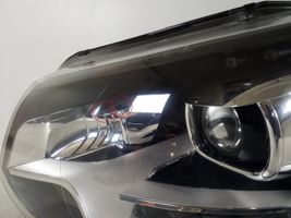 Volkswagen Multivan T5 Lampa przednia 