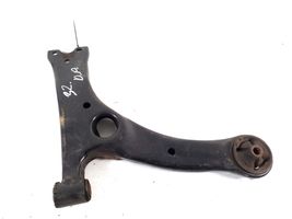 Toyota Corolla Verso AR10 Braccio di controllo sospensione anteriore inferiore/braccio oscillante 48068-0F010