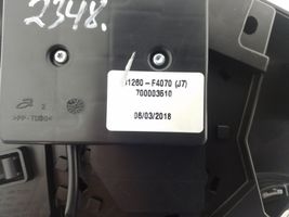 Toyota C-HR Illuminazione sedili anteriori 81260F4070