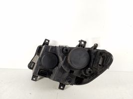 Mercedes-Benz Sprinter W907 W910 Lampa przednia A9109060100