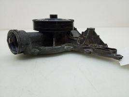 Mercedes-Benz CLS C219 Pompe de circulation d'eau A2722010101