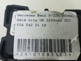 Mercedes-Benz S W221 Autres relais A0045422118