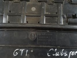 Volkswagen Golf VII Cache de protection sous moteur 5G0805915N