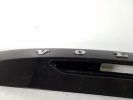 Volvo V40 Rivestimento portellone 