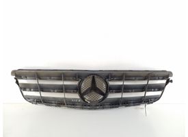 Mercedes-Benz C W204 Atrapa chłodnicy / Grill A2048800023