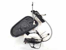 Volkswagen Jetta VI Front door lock 5K1837016E