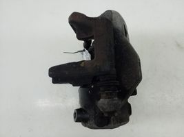 Mercedes-Benz E W212 Pinza del freno anteriore A2044212481