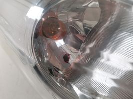 Scion xD Lampa przednia 81130-52G30