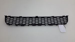 Toyota Corolla Verso AR10 Grille inférieure de pare-chocs avant 531120F020