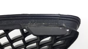 Mercedes-Benz A W176 Grille antibrouillard avant A1768851422