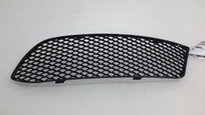 Mercedes-Benz A W176 Grille antibrouillard avant A1768851422