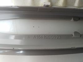 Mercedes-Benz GL X164 Lampka podsufitki tylna A1648200123